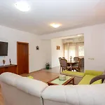Apartamento Ave *