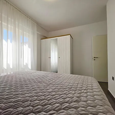 Apartament Ave Podstrana