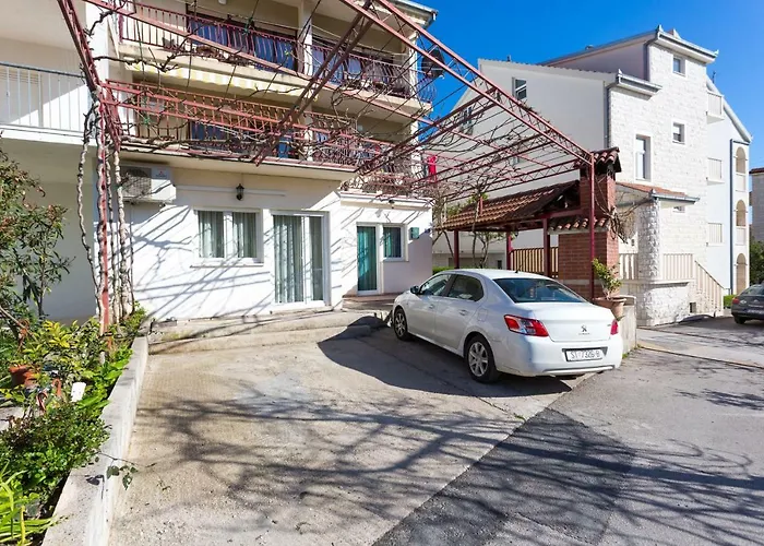 Ave Апартаменты *