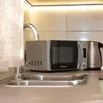 Ave
