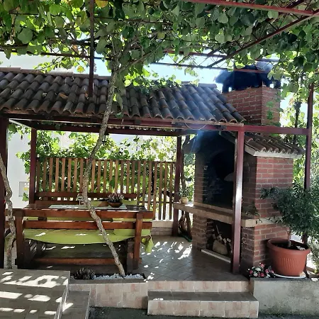 Apartment Ave Podstrana