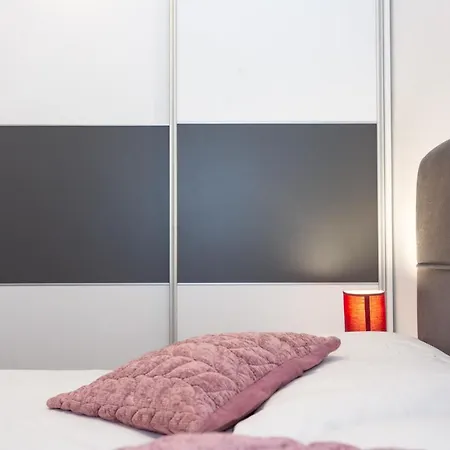 Διαμέρισμα Ave *