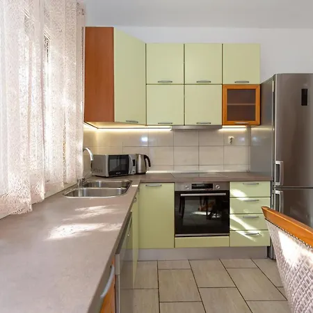 Διαμέρισμα Ave