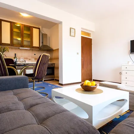 Διαμέρισμα Ave